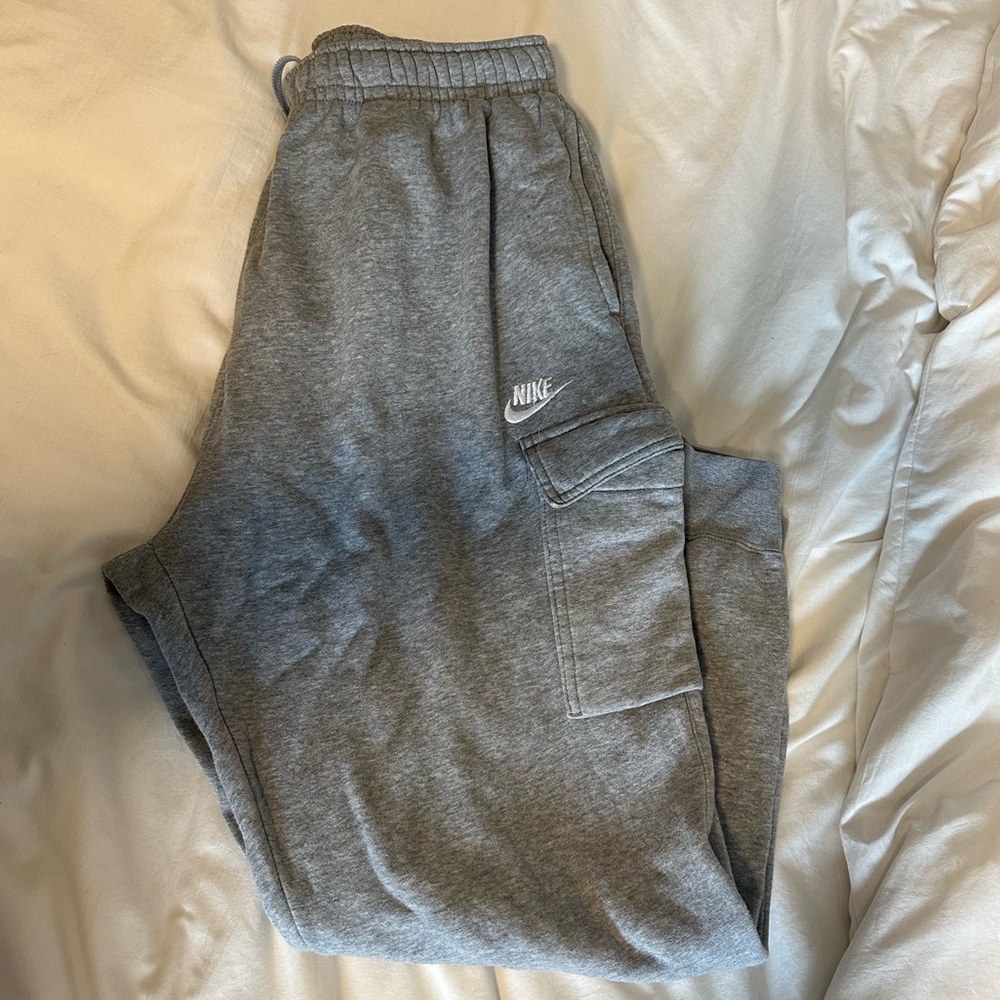 Men’s Nike Cargo Joggers